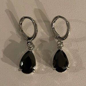 💥$10 or 3 for $15 💥 Dark Blue Drop Earrings